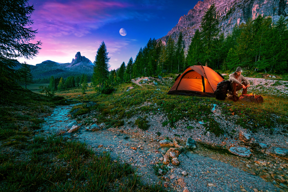 camping, locuri de campare, echipament camping, caqmping cu cortul, camping copii, camping cu rulota, camping cu copii