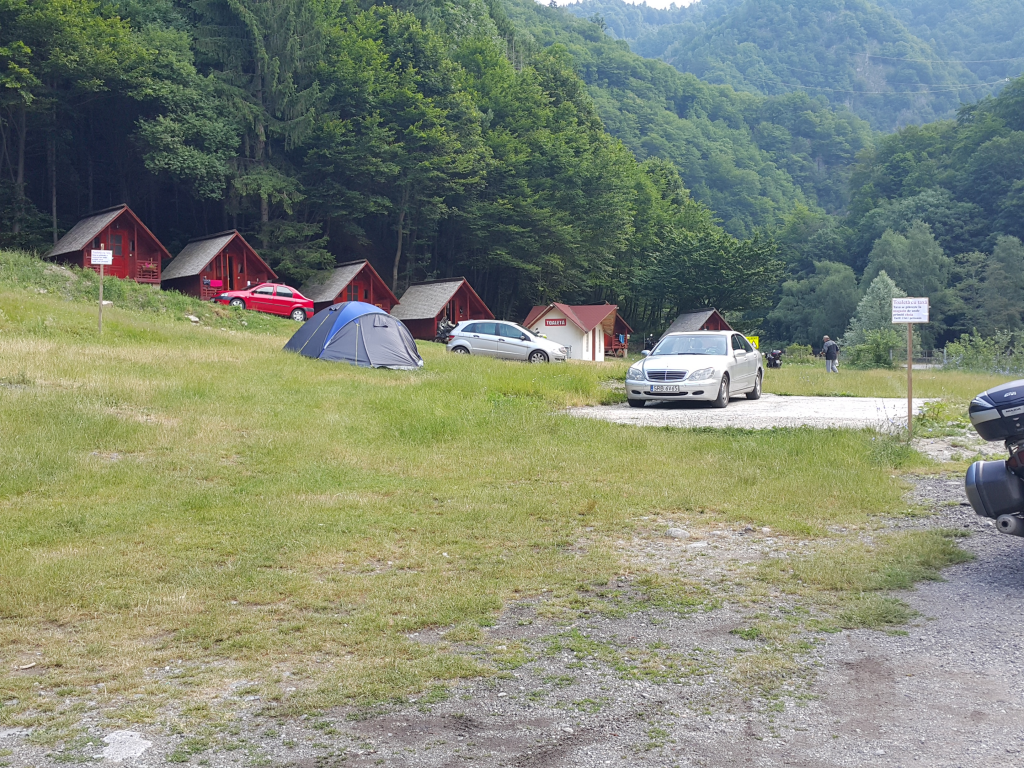 locuri de camping,
camping,
camping corturi,
echipament camping,
lista necesar camping