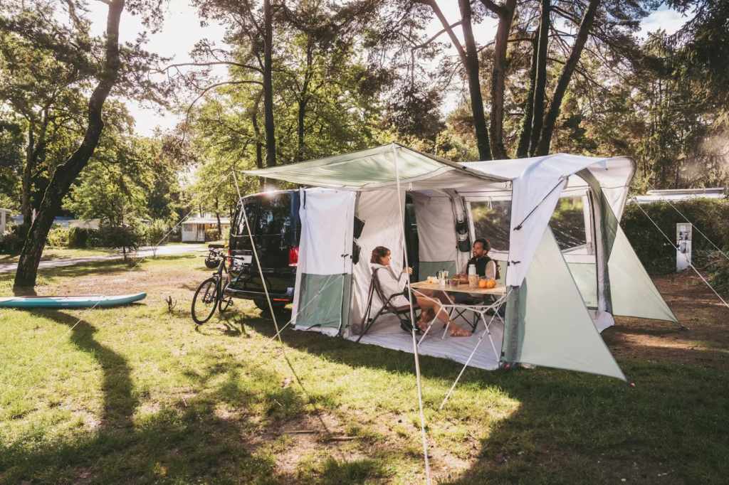 locuri de camping,
camping,
camping corturi,
echipament camping,
lista necesar camping